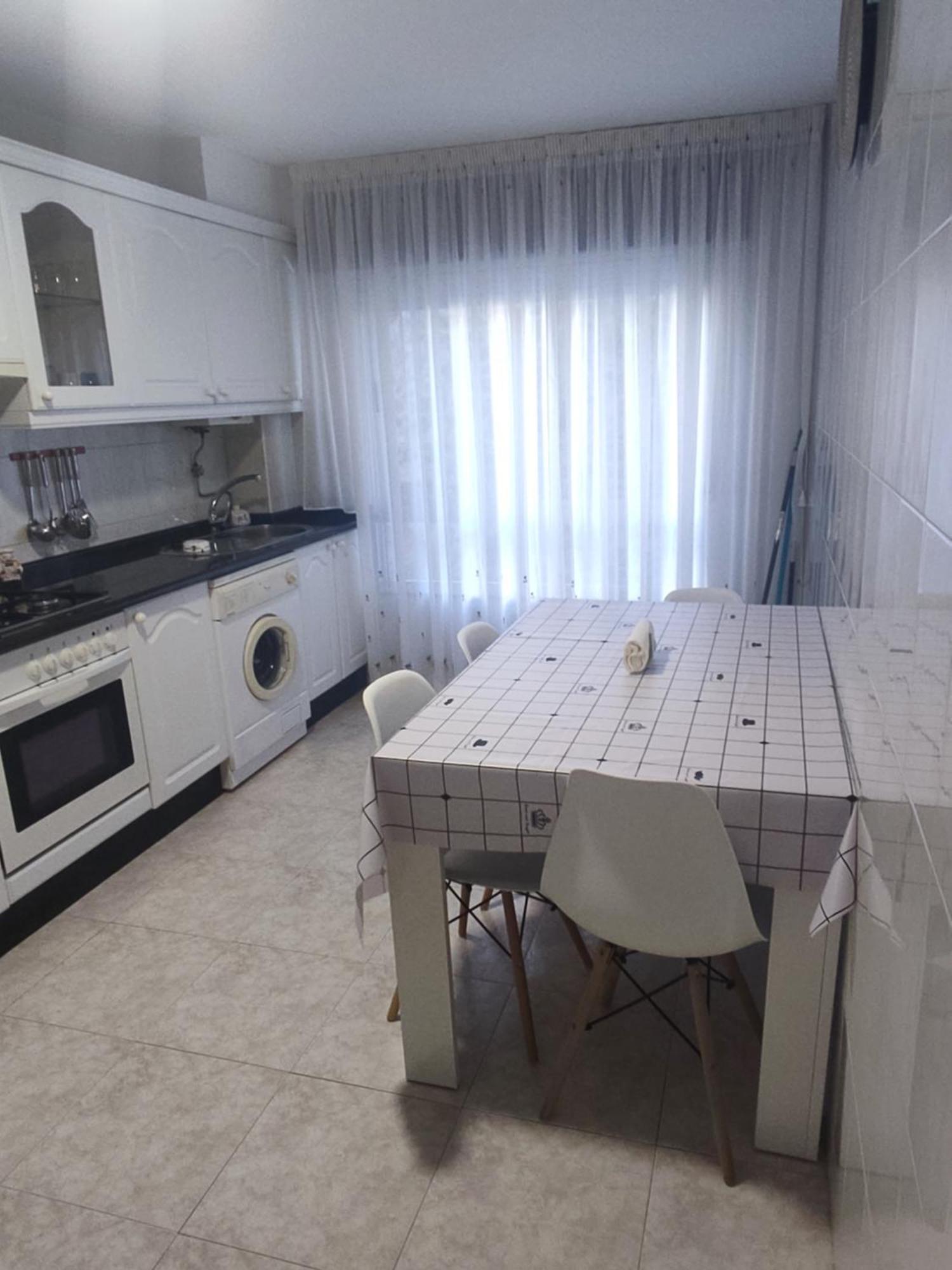Apartment Cu Pampin